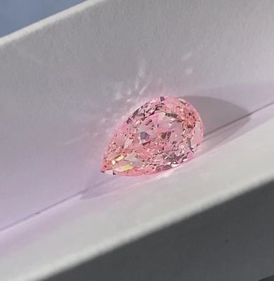 VS1-VVS1 Lab Made Pink Diamond Pear Dimodifikasi Brilliant Cut 1.1ct-1.5ct