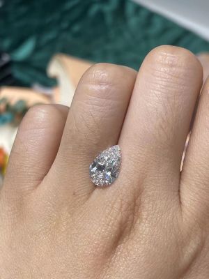 Multi Size CVD Lab Grown Diamond Budidaya Putih Berbentuk Buah Pir 1.58ct