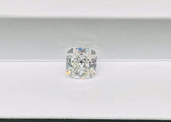 Lab Potongan Oval Luar Biasa 1.16Ct Dibuat Berbentuk Bantalan Berlian Putih