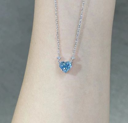 1.51ct Lab Diamond Perhiasan sintetis Cvd Blue Heart Cut Pendant 18k White Gold