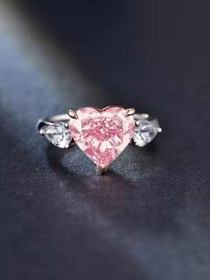 Ukuran Besar Pink Lab Mature Diamond Rings Bentuk Hati 4.19ct 18k White Gold Ring