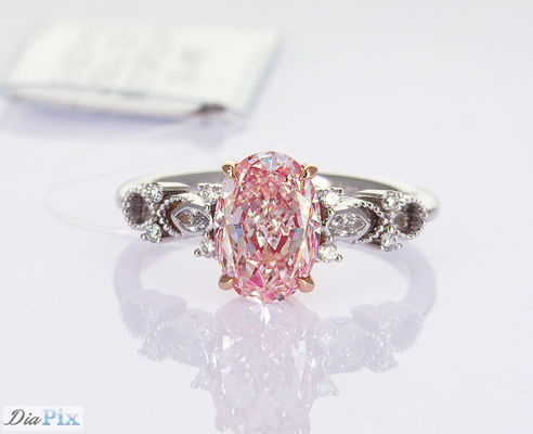 2.2ct IGI Sertifikasi Laboratorium Tumbuh Pink Oval Sintetis Berlian Gaya Klasik 18 Karat Putih Emas Cincin