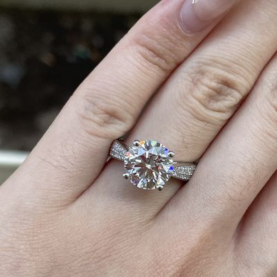 18K Emas Asli Lab Tumbuh Diamond Cincin IGI Sertifikasi untuk Pernikahan Perkawinan