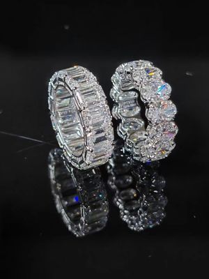 Oval Lab Tumbuh Berlian Cincin Emerald Cut Eternal Diamond Ring