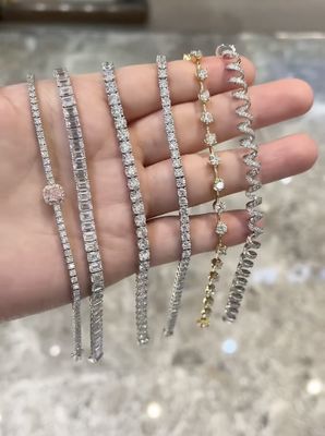 Perhiasan Lab halus Berlian Tumbuh Gelang Karbon DEF Warna Fansy Bentuk Gelang Tenis